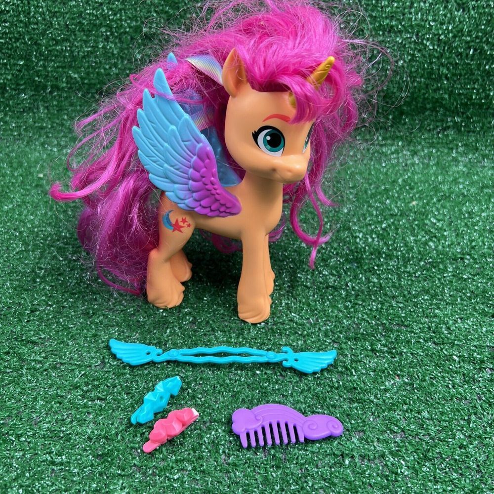 My‎ Little Pony Ribbon Hairstyles Sunny Starscout 6 Inch Figure W/ Some Accessor